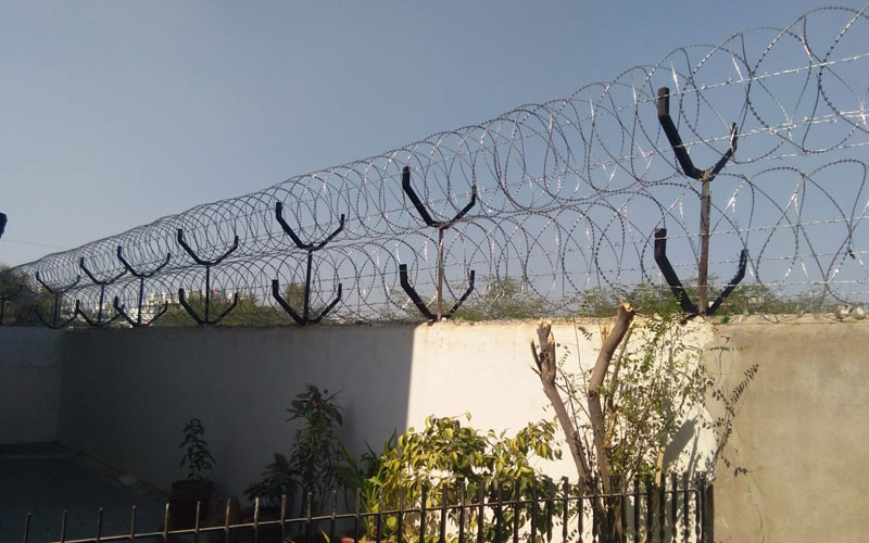 Concertina Coil Fencing Contractor
